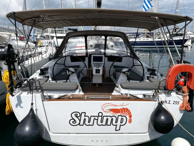 Hire Sailboat with or without skipper Hanse Lávrio