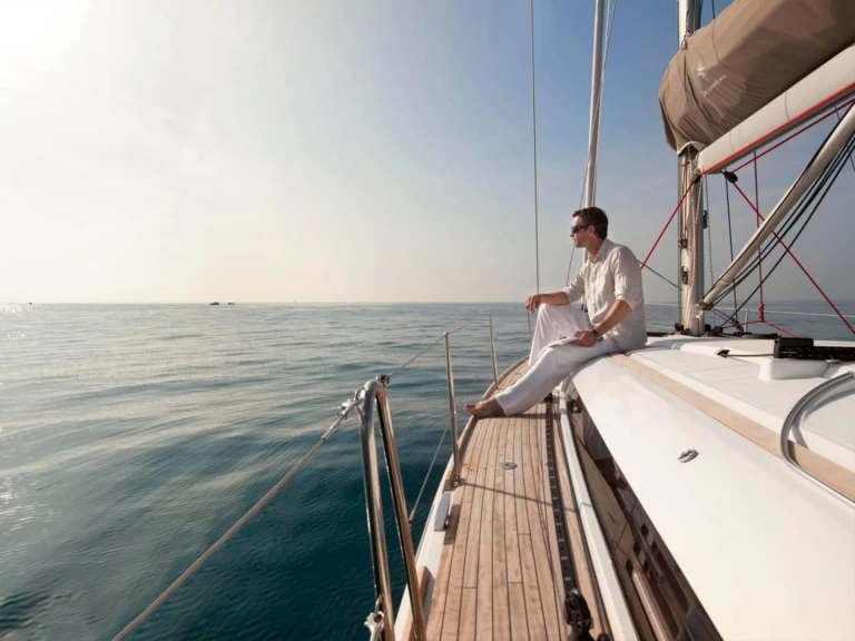 Sailboat hire in Lávrio - Jeanneau Sun Odyssey 419