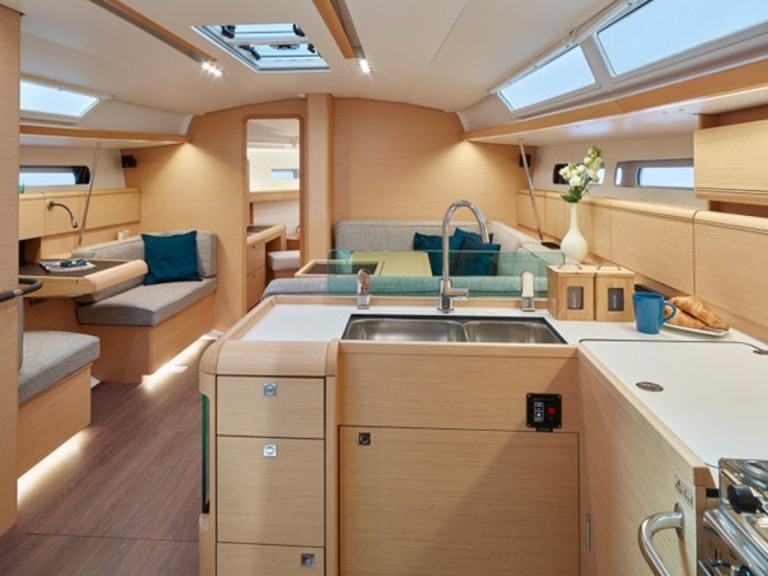 Yacht hire Primošten cheap Sun Odyssey 449