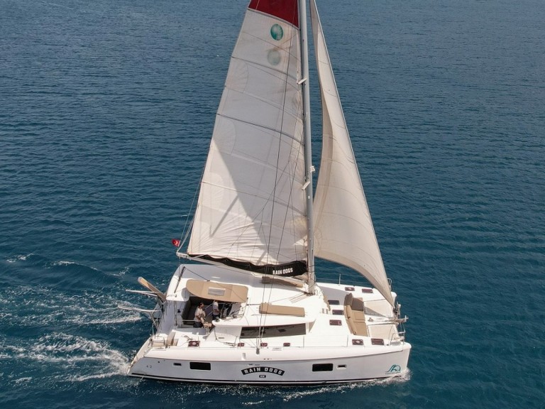 Hire Catamaran with or without skipper Lagoon Marmaris