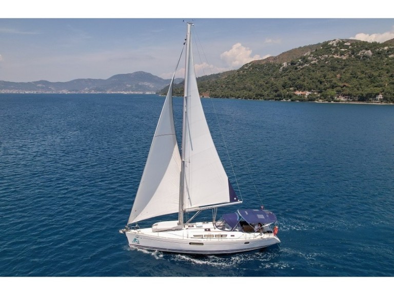 Charter a Jeanneau Sun Odyssey 44i in Marmaris on Samboat