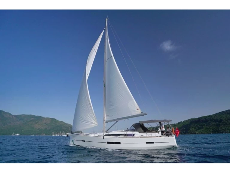 Hire Sailboat with or without skipper Dufour Marmaris
