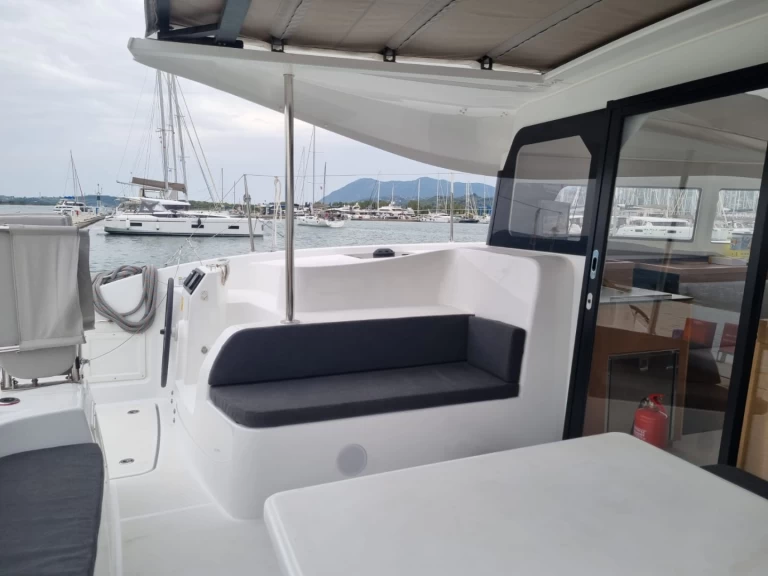 Yacht hire Préveza cheap Excess 11