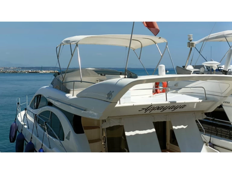 Hire Motorboat with or without skipper Azimut Nettuno