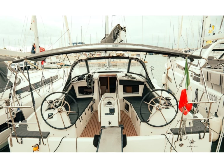 Jeanneau Sun Odyssey 410 charter bareboat or skippered in  Salerno