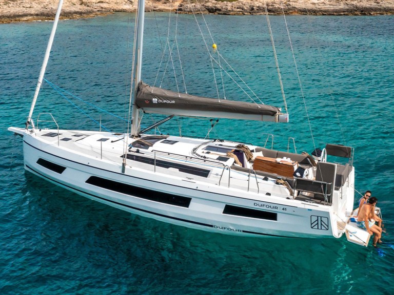 Hire Sailboat Dufour with a boat licence