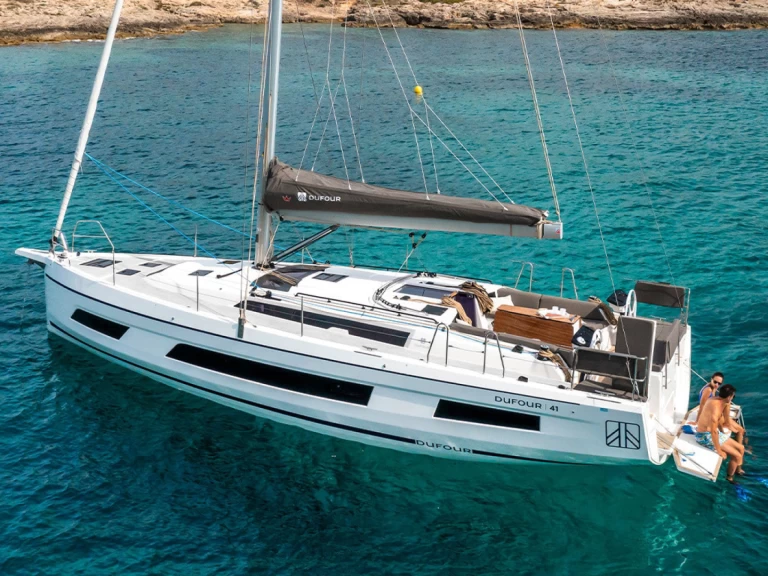 Hire Sailboat Dufour with a boat licence