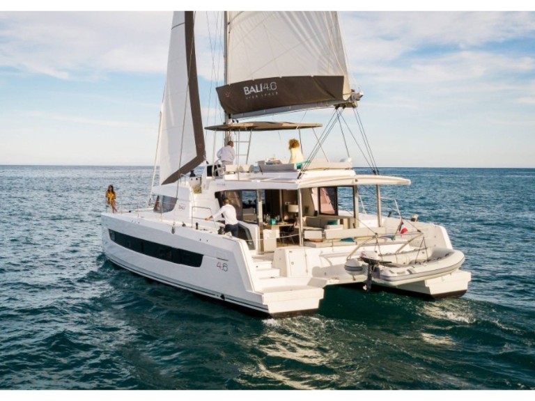 Hire Catamaran with or without skipper Bali Lefkáda