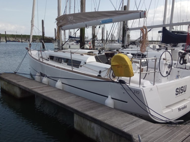 Yacht hire Yerseke cheap Dufour 310 Grand Large