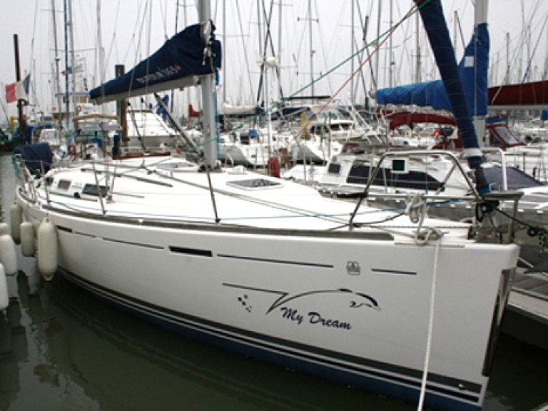 Dufour Dufour 365 Grand Large charter bareboat or skippered in  Yerseke