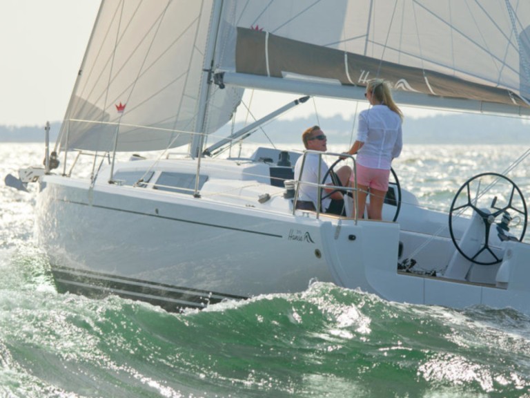 Yacht hire Altefähr cheap Hanse 315