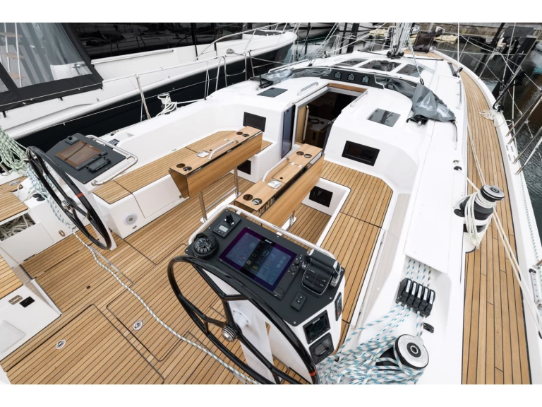 Hire a Bavaria Bavaria C46 Novi Vinodolski
