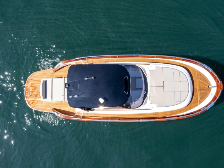 Hire Motorboat with or without skipper  Novi Vinodolski