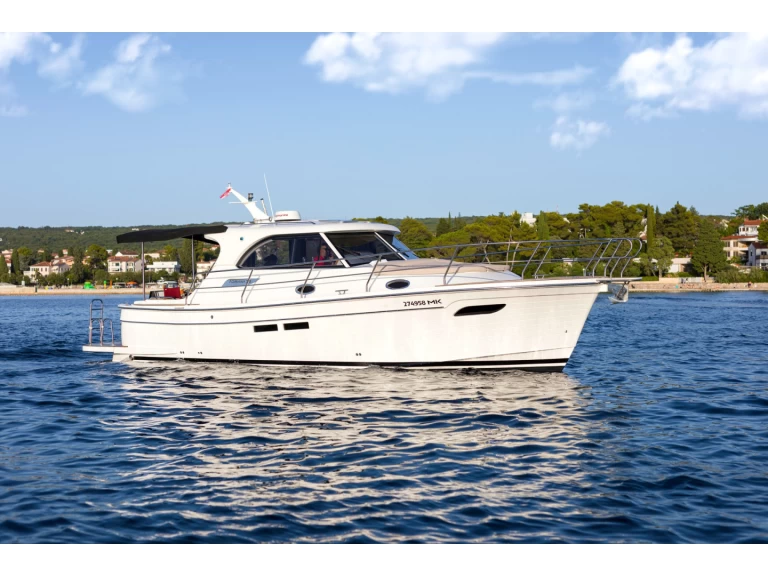 Motorboat hire in Novi Vinodolski - Sas Vektor ADRIANA 36