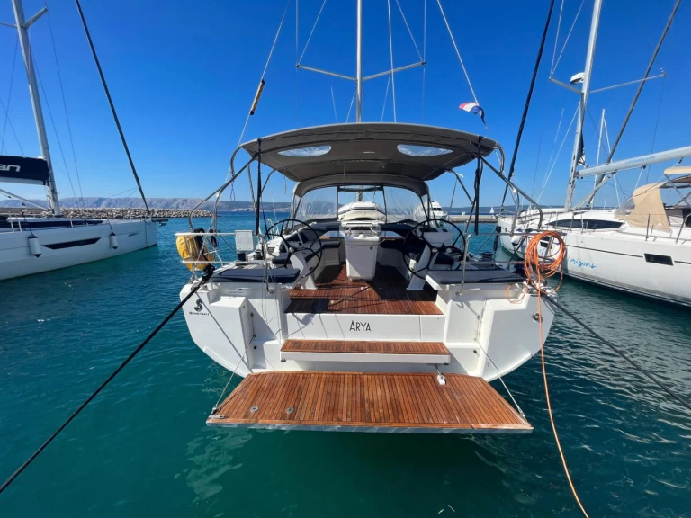 Yacht hire Novi Vinodolski cheap Oceanis 46.1