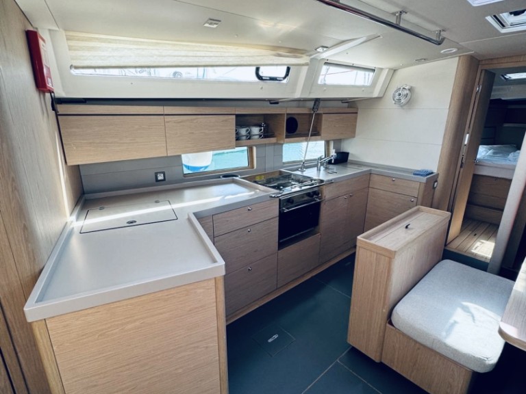 Sailboat hire in Novi Vinodolski - Bénéteau Oceanis 46.1