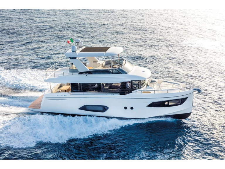 Motorboat hire in Rogoznica - Absolute Navetta 52 