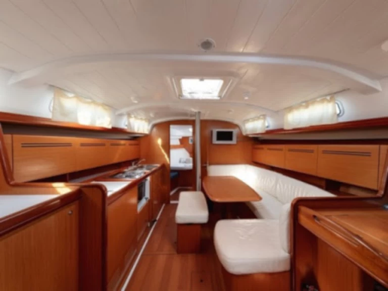 Yacht hire Genova cheap Cyclades 43.3