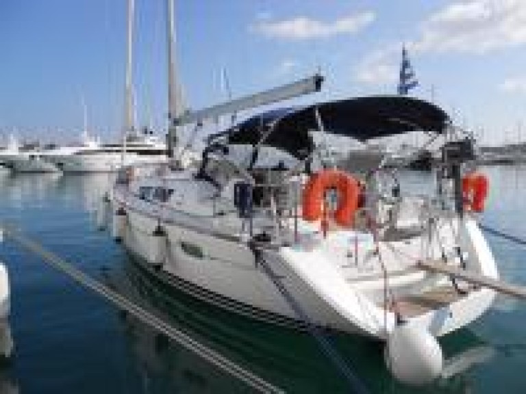 Hire Sailboat with or without skipper Jeanneau Préveza