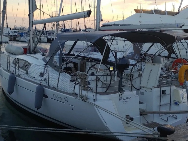 Yacht hire Eleusis cheap Oceanis 43