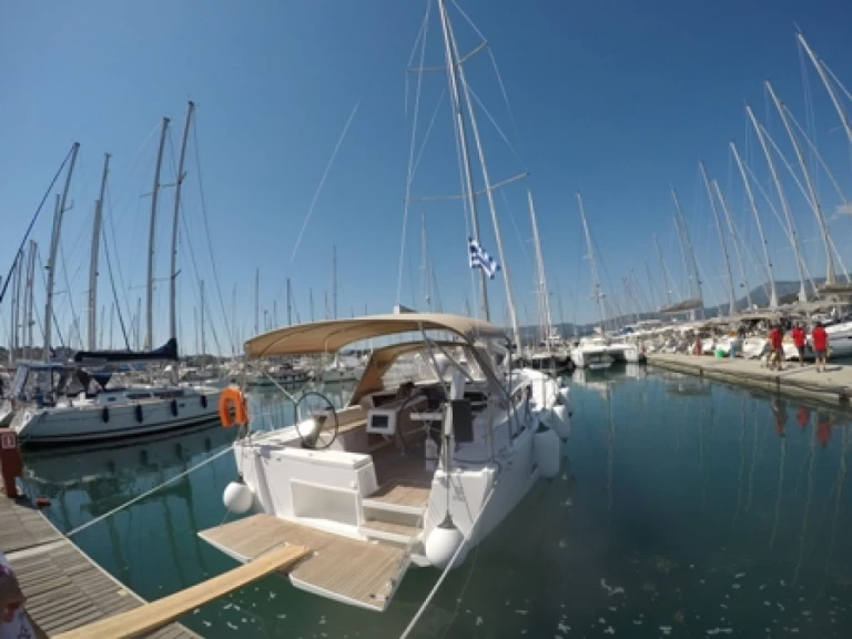Hire Sailboat Dufour with a boat licence