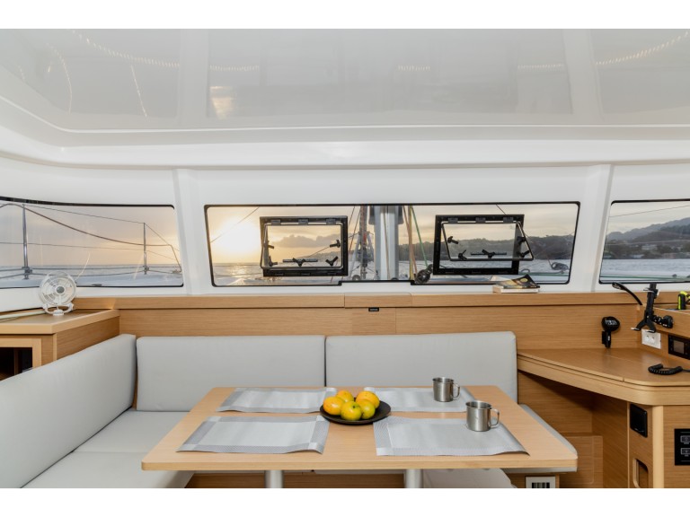 Hire a Excess Excess 11 Ribishi