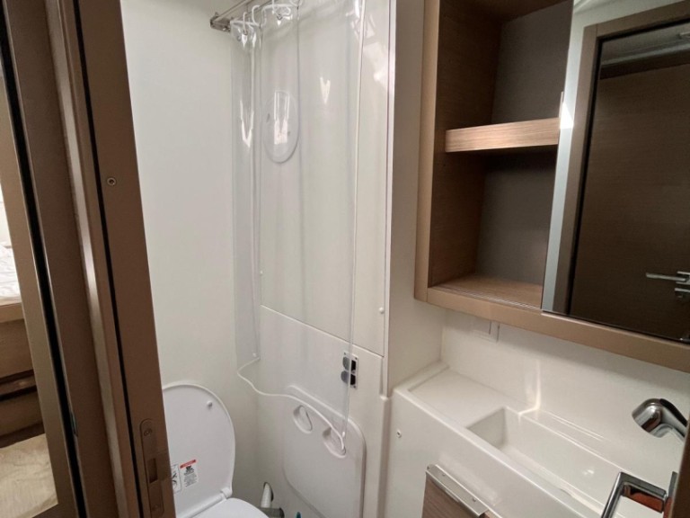 Catamaran hire in Marsala - Lagoon Lagoon 40