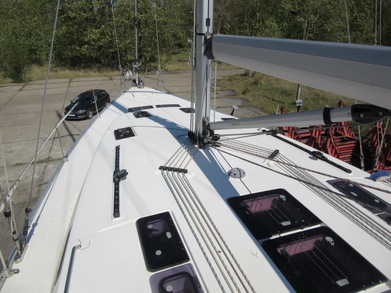 Hire Sailboat with or without skipper Bavaria Eidkjosen