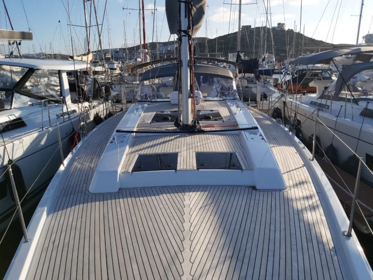 Hire a Hanse Hanse 508 Lávrio