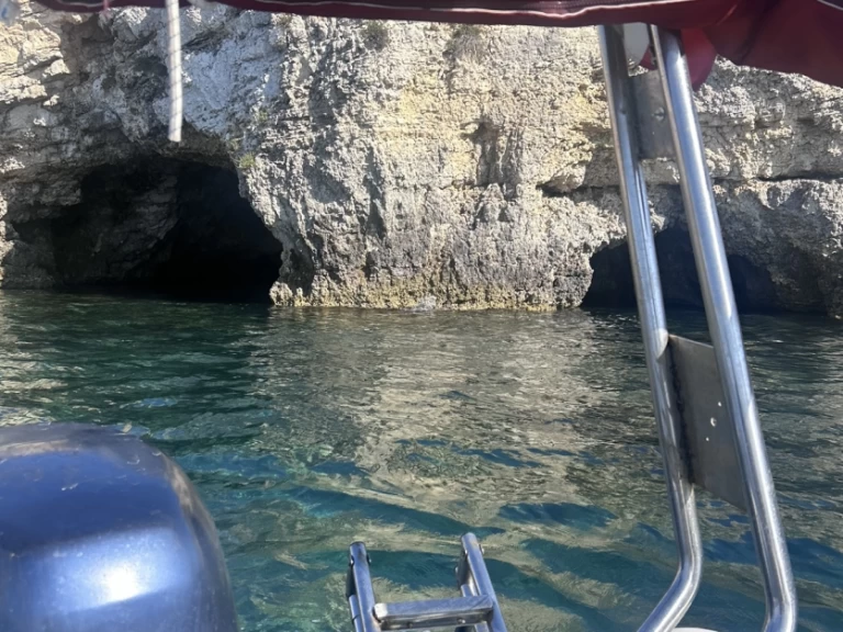 RIB hire in Brucoli - Joker Boat Coaster 470