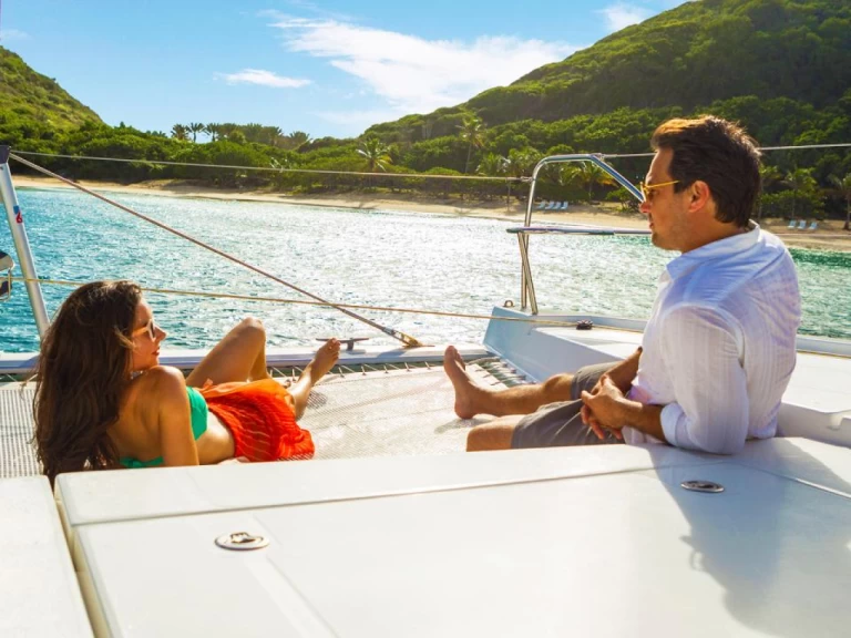 Yacht hire Ao Po cheap Leopard 40