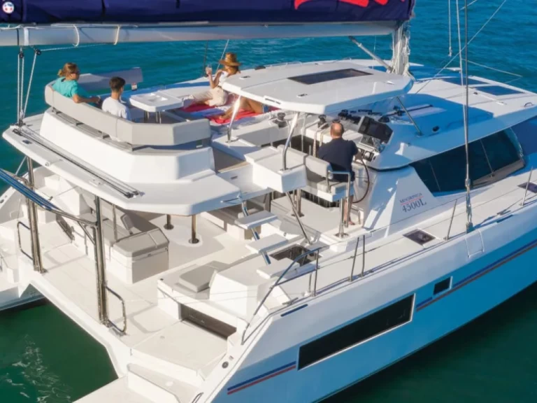 Charter a Leopard Leopard 45 in Road Town on Samboat