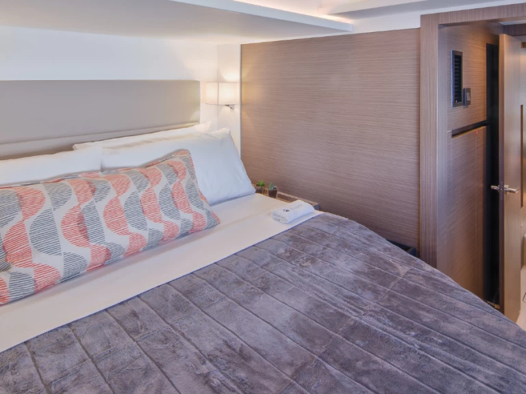 Yacht hire Marina (City) cheap Leopard 46 Powercat