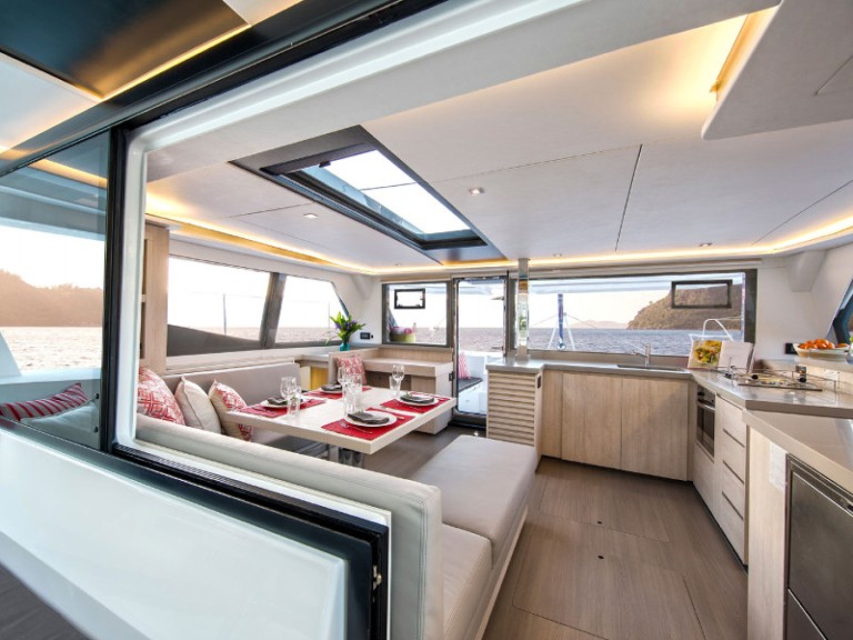 Hire Catamaran with or without skipper Leopard Road Town