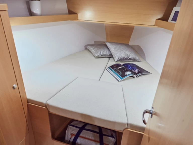Jeanneau Sun Odyssey 319 charter bareboat or skippered in  Procida