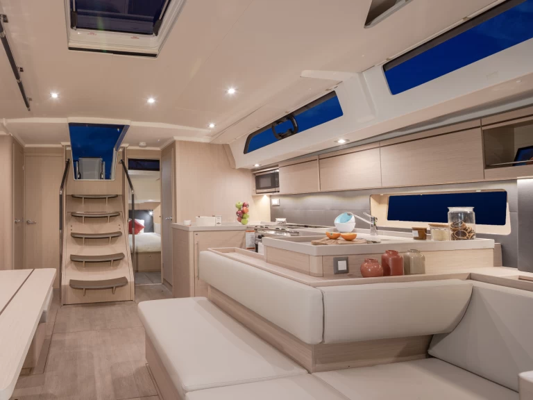 Yacht hire Marina (City) cheap Oceanis 51.1