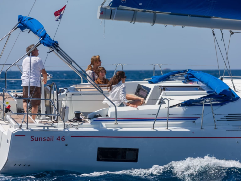 Charter a Bénéteau Oceanis 461/3/3 in Dubrovnik on Samboat