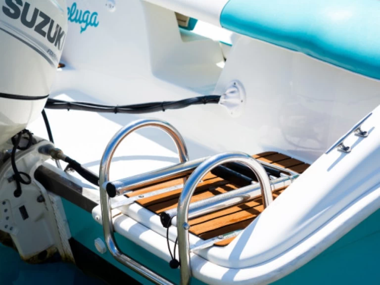 Hire Motorboat with or without skipper  Torre Canne