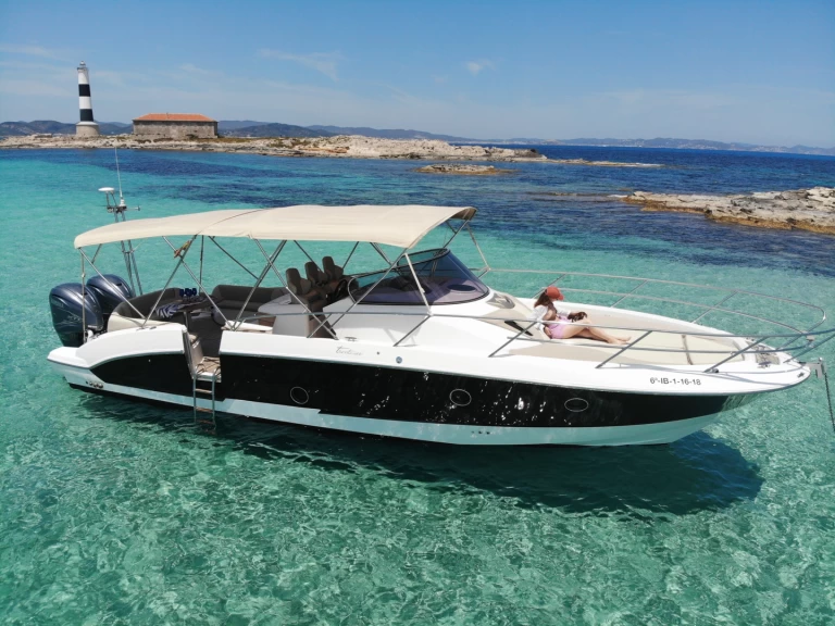 Hire Motorboat with or without skipper Sessa Marine Ibiza Town