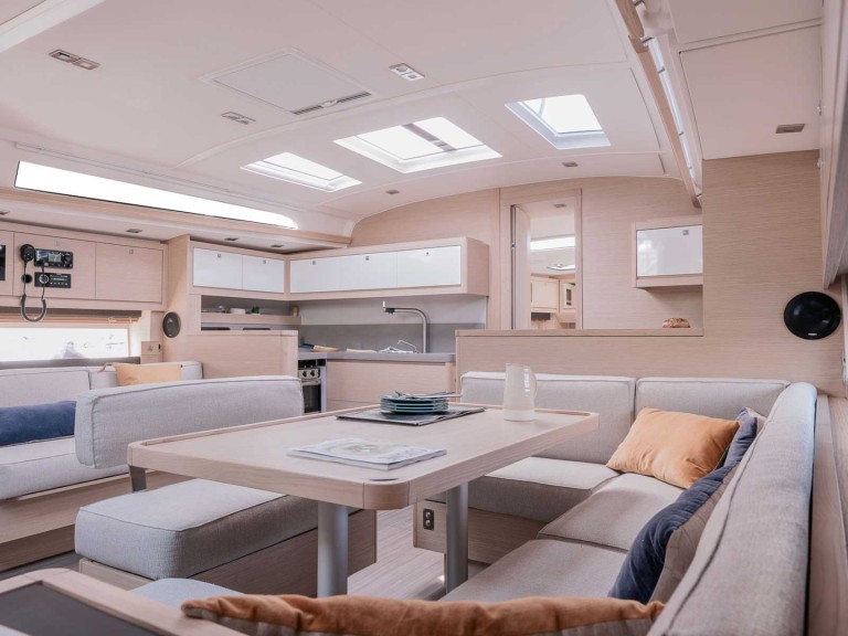 Hire a Dufour Dufour 470 Palermo