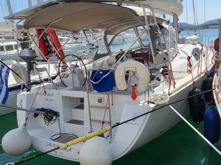 Bénéteau Oceanis 40 charter bareboat or skippered in  Volos