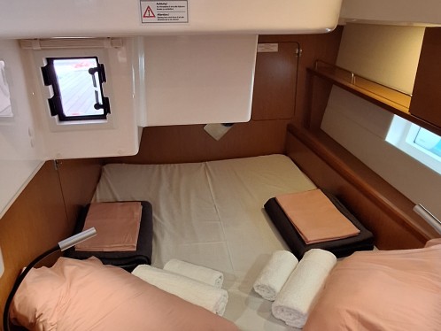 Bavaria Bavaria C45 charter bareboat or skippered in  Nikiána