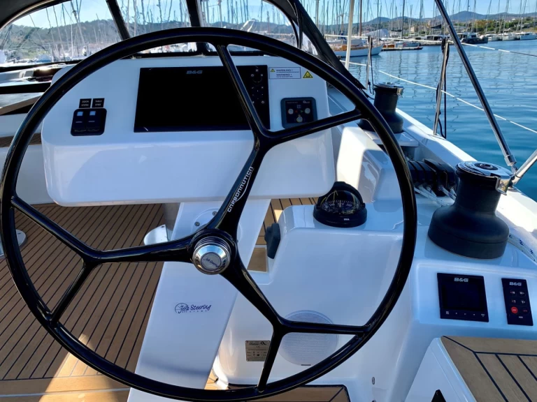 Sailboat hire in Sami - Hanse Hanse 508