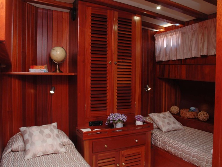 Yacht charter Alimos -  Custom Motor Sailer 124' on SamBoat