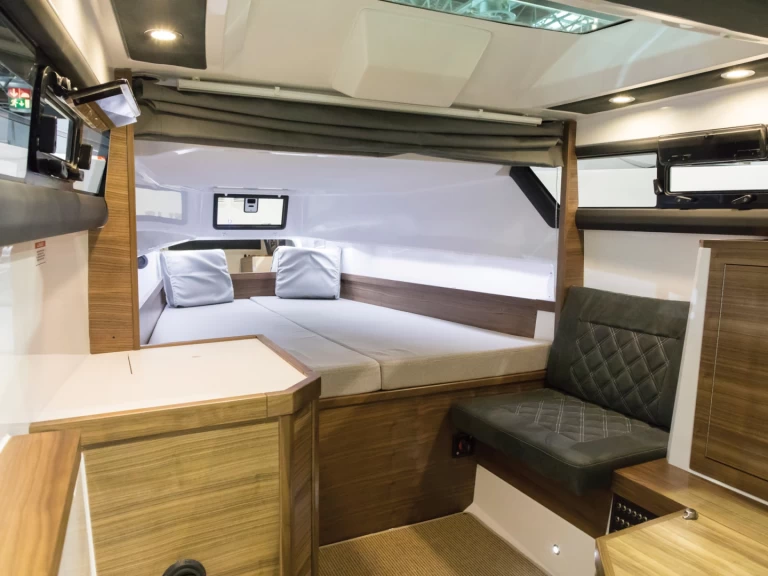 Yacht charter Gouvia - Axopar Axopar 37 XC Cross Cabin on SamBoat