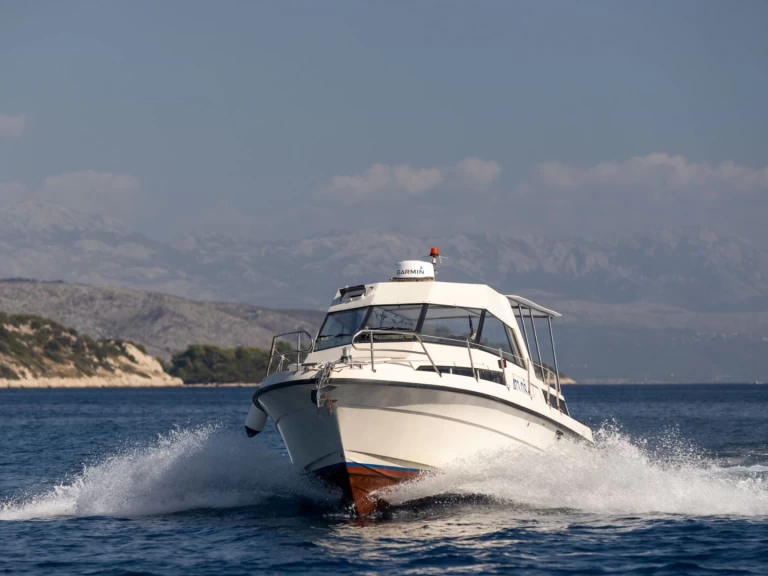 Hire a Fjord 880 Tourer Sumpetar