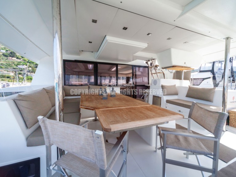Catamaran hire in Capo d'Orlando - Fountaine Pajot Saba 50