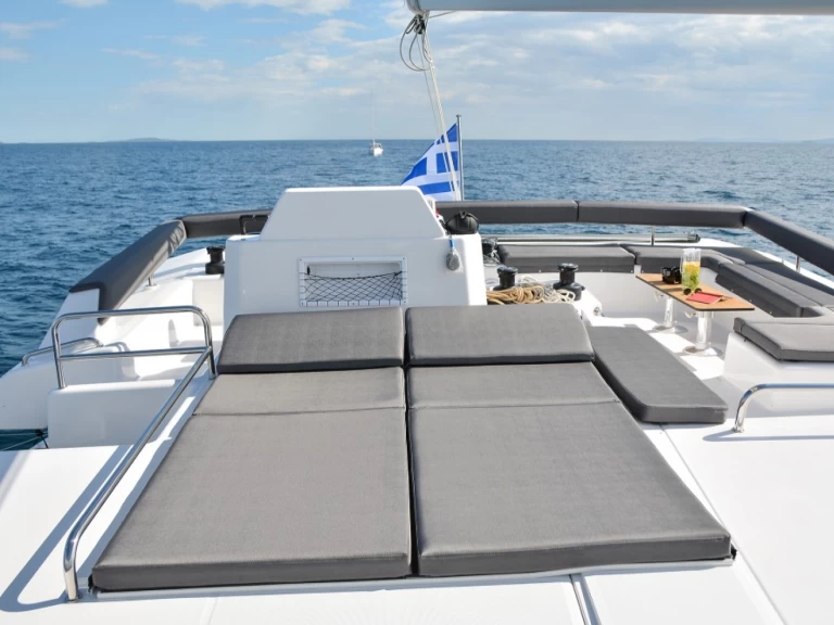 Catamaran to hire Capo d'Orlando at the best price