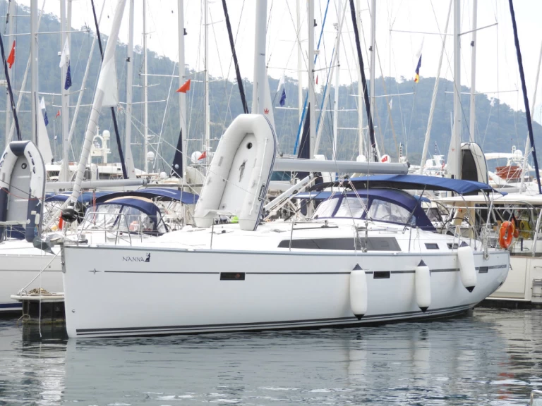 Yacht hire Lávrio cheap Cruiser 51