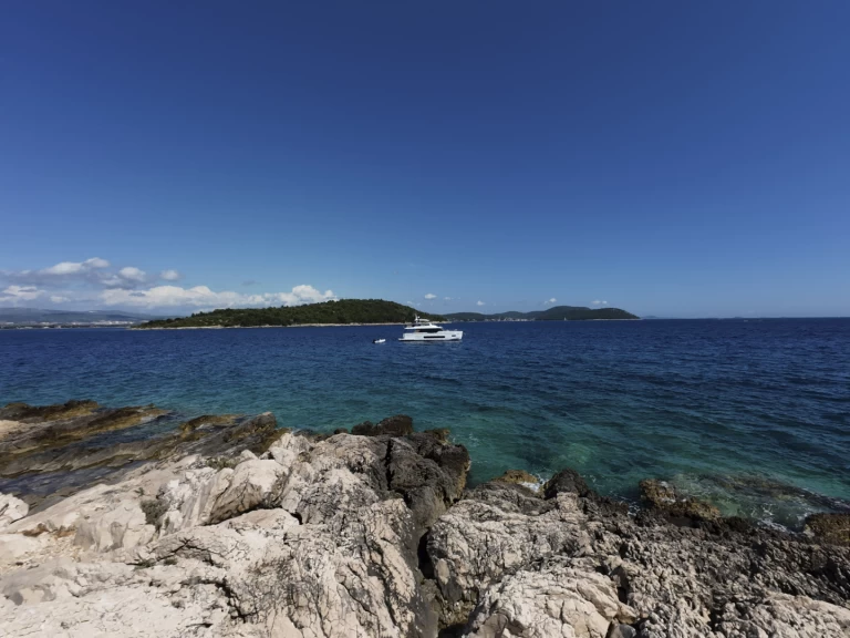 Yacht charter Šibenik - Azimut Azimut Magellano 60 on SamBoat